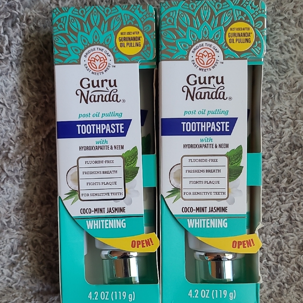 Coconut + Mint Toothpaste Set - Picture 6 of 8